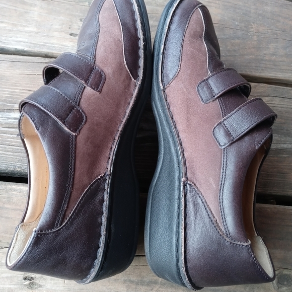 Finn Comfort brown leather 2 hook & loop straps Made in Germany Mens 41D. US 8 main image 5